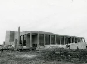 建設中の文化センター（昭和50年代）の写真