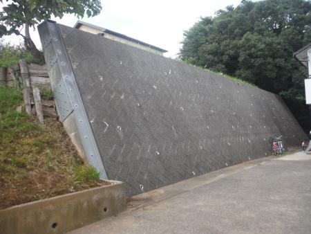 南東から撮影（擁壁）の画像
