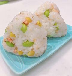 おにぎりの画像