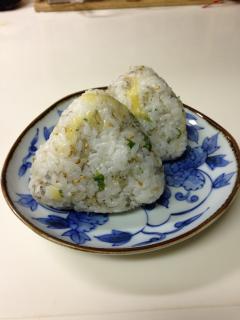 じゃことチーズのおにぎり